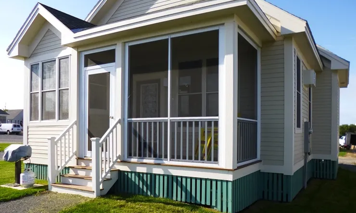 Cozy home with front steps and windows